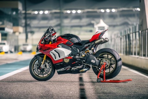 2022 Ducati V4S