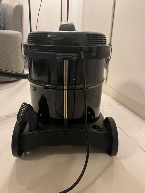 Hoover Vacuum Cleaner in Great Condition
