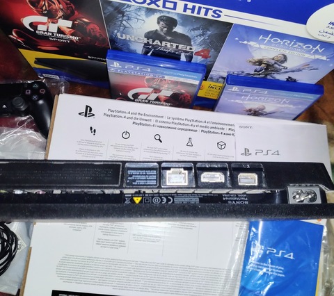 PS4 Slim 500 GB with Box (Super Clean)