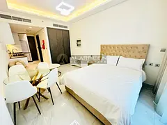 Exquisite Design | Fully Furnished | 4chqs