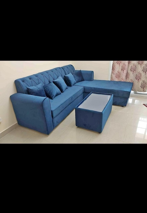 for sale l shape blue color with table pillow