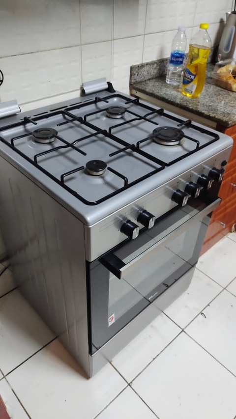 Gas Stove with Cylinder (ONLY AVAILABLE BY JUNE END)