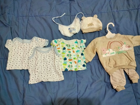 Free new born baby clothes