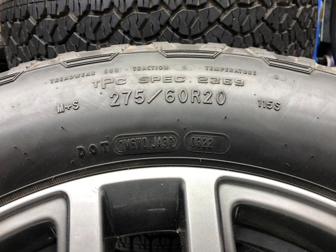 Original wheels 20” GMC Denali AT4 with Goodyear tyre 275/60r20