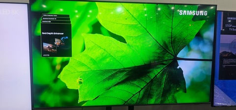 SAMSUNG 65 QLED 4K SMART TV NEW 2022