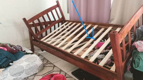 Single bed - bunk bed