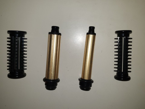 Electric Hair Rollers, with a Storage Box, In Excellent Condition