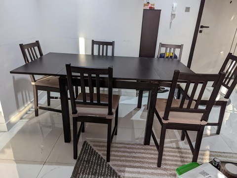 dining table + 6 chairs