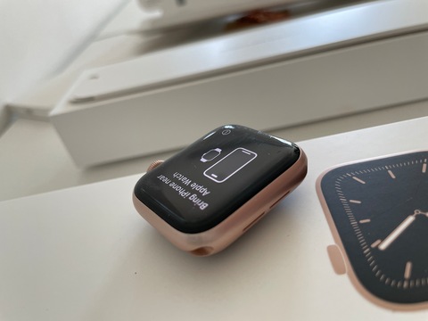 Apple iWatch Series 5 Rose Gold 40mm GPS