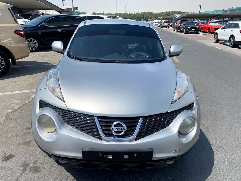 Nissan juke 2012 silver fullopshin GcC calen car63167092447746111