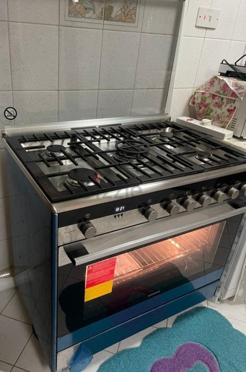 Salling (SIEMENS) Latest Model 5 Burner Full Gass Cooking range 90/60 size Made in Italy