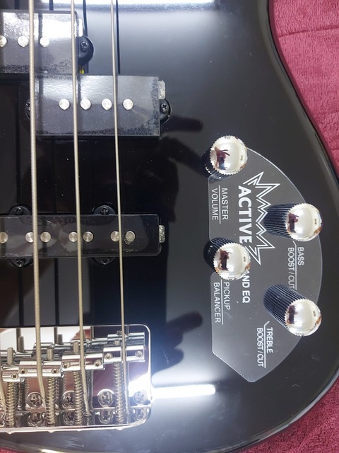 ACTIVE  Bass Guitar for Sale