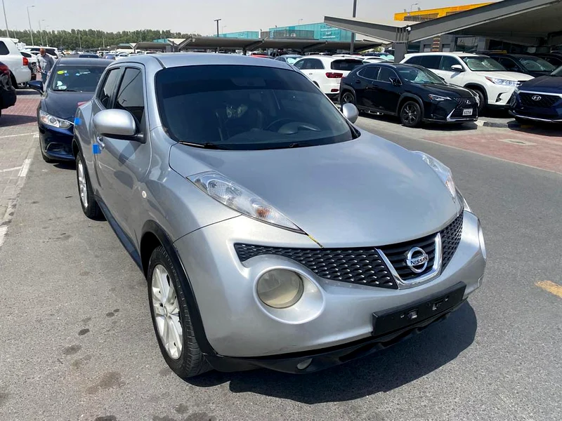 Nissan juke 2012 silver fullopshin GcC calen car63167092447746112