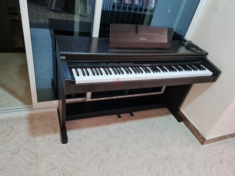 Elepian EP2150 Piano Japan made. Cash on Free Delivery with six months warranty.