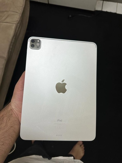 iPad Pro (11-inch) (3rd generation)