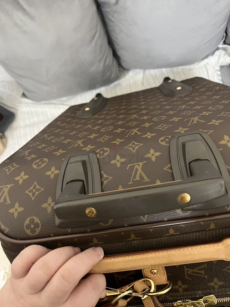 حقيبة سفر لويس فويتون بيجاس 5562931671031938111