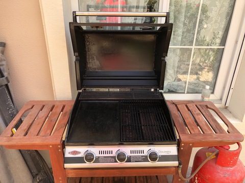 Beef Eater gas BBQ grill