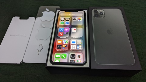 Apple Iphone 11 Pro Max 64GB   Battery is 95%