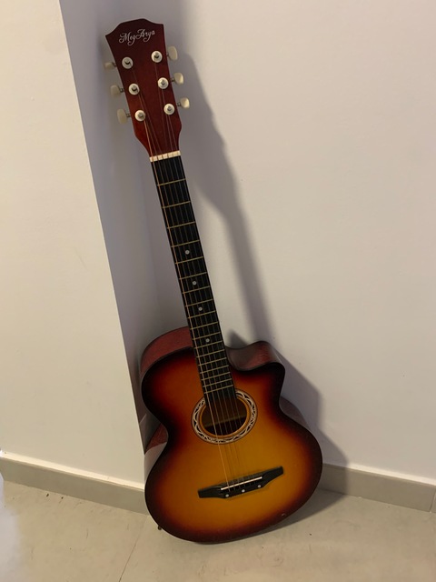 Acoustic guitar for sale- good condition