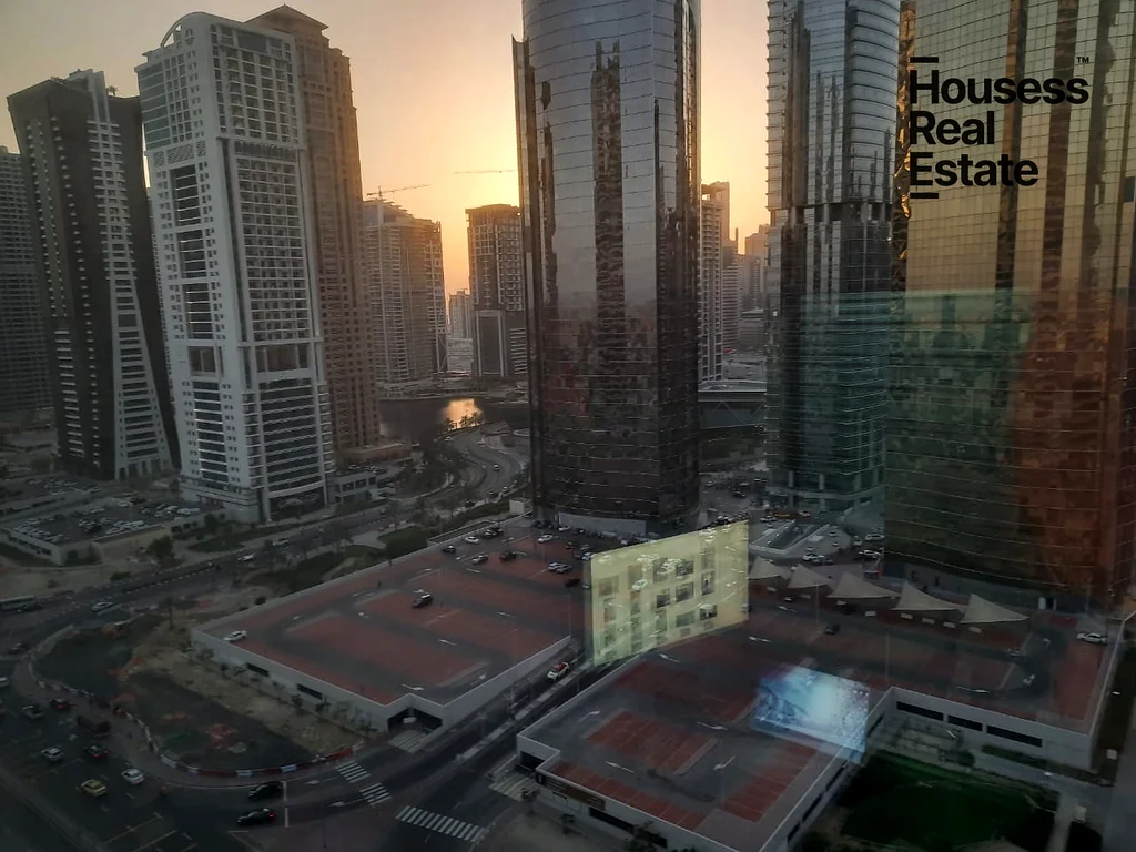 Mid Floor | Fully Furnished | Ready To Move