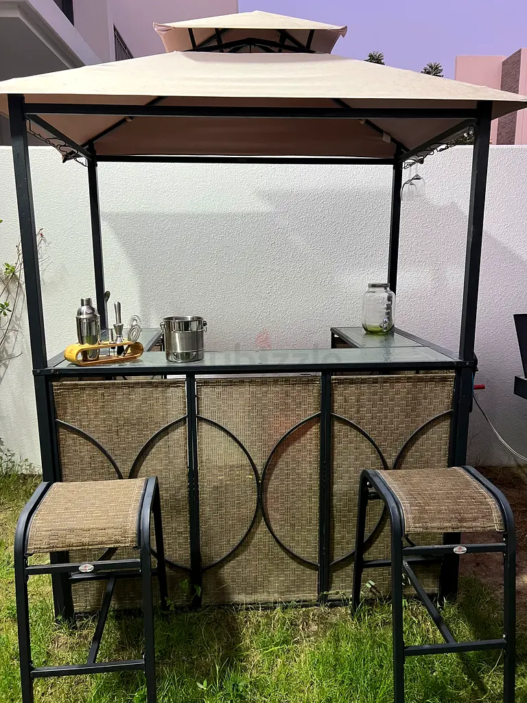 Outdoor Bar Counter