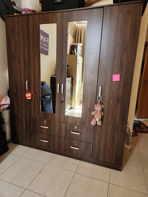 Wardrobe for sale at throw away price