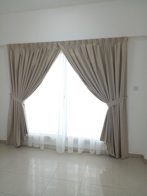Zahrat Al Hareer curtains