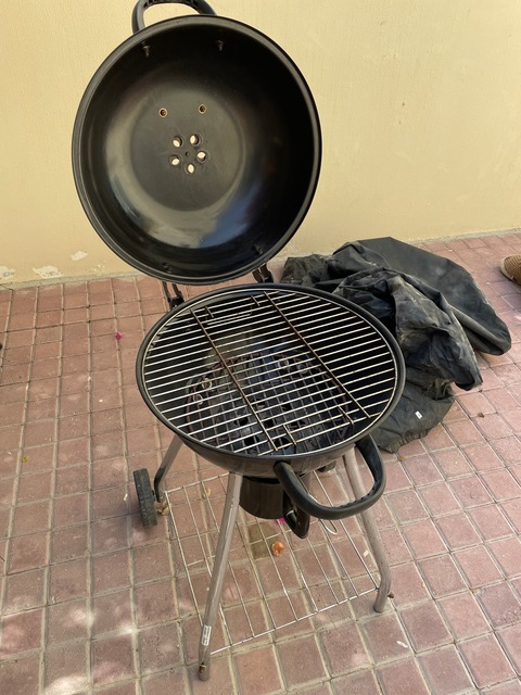 CHAR-BROIL Barbecue with wheels, cover  accessories