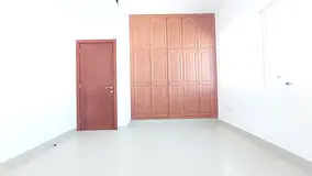 Deal Of The Day 2bhk 35k Wardrobe Opposite Sahara Mall Easy Exit For Dubai