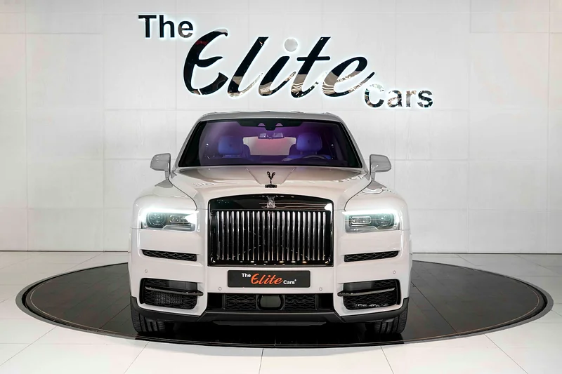 2023 NEW ROLLS ROYCE CULLINAN BLACK BADGE GCC STARLIGHT SANCTUARY