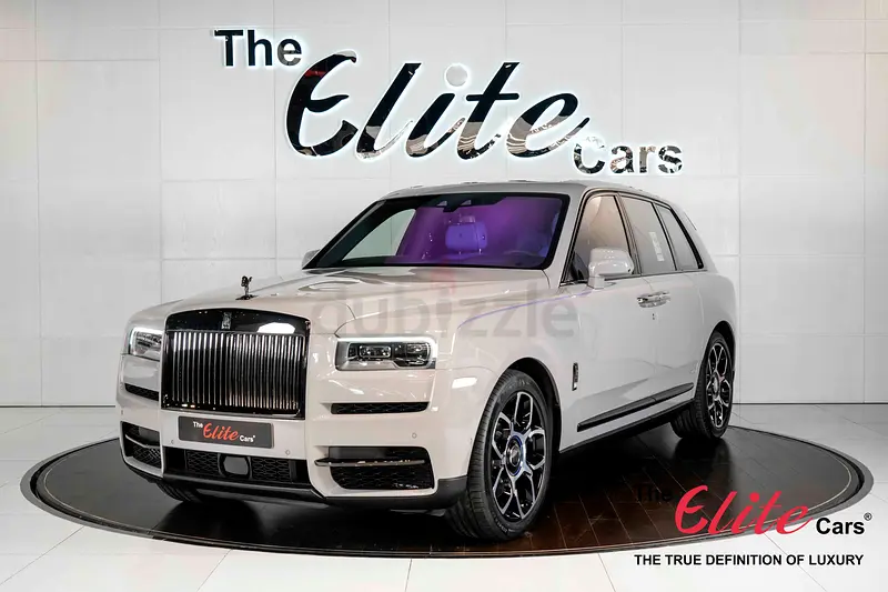 2023 NEW ROLLS ROYCE CULLINAN BLACK BADGE GCC STARLIGHT SANCTUARY