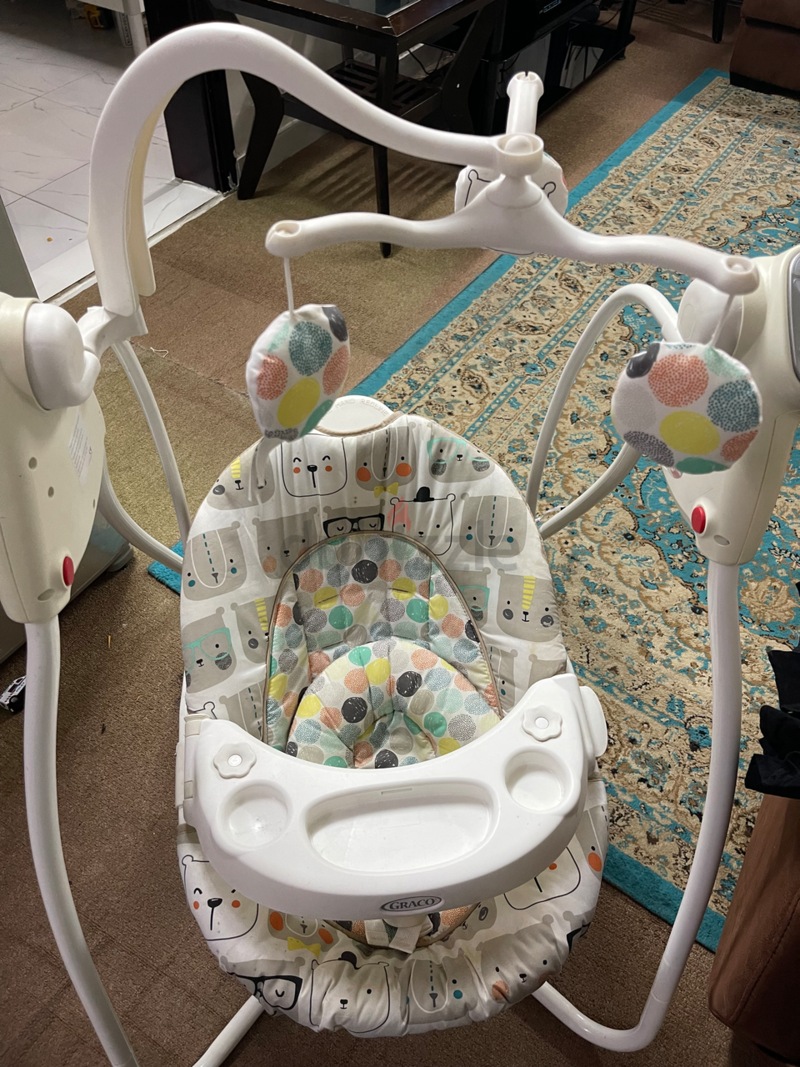 Baby swing chair