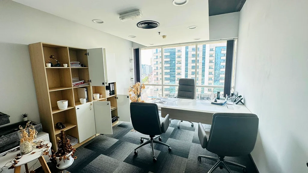 Office For Sale | Furnished | Partitions