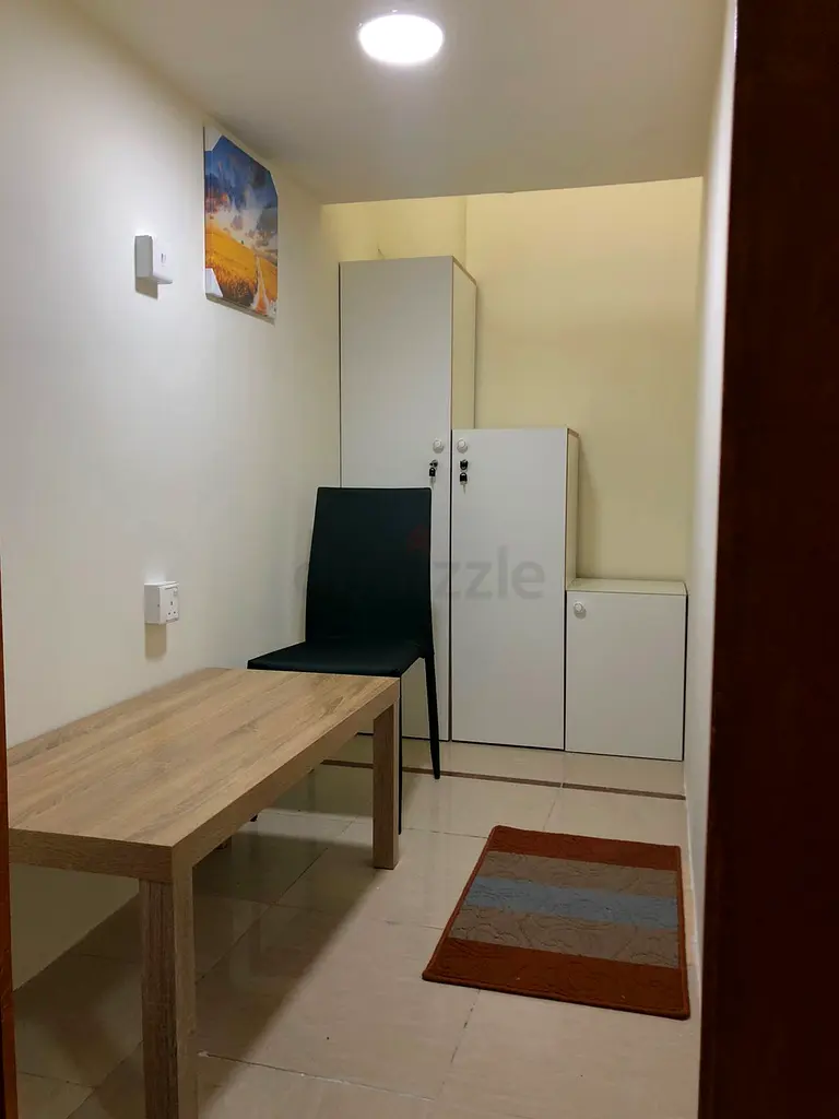 Buy & sell products online 470039 used products for sale in Dubai