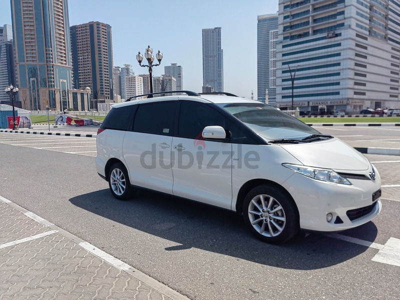 Toyota previa 2020