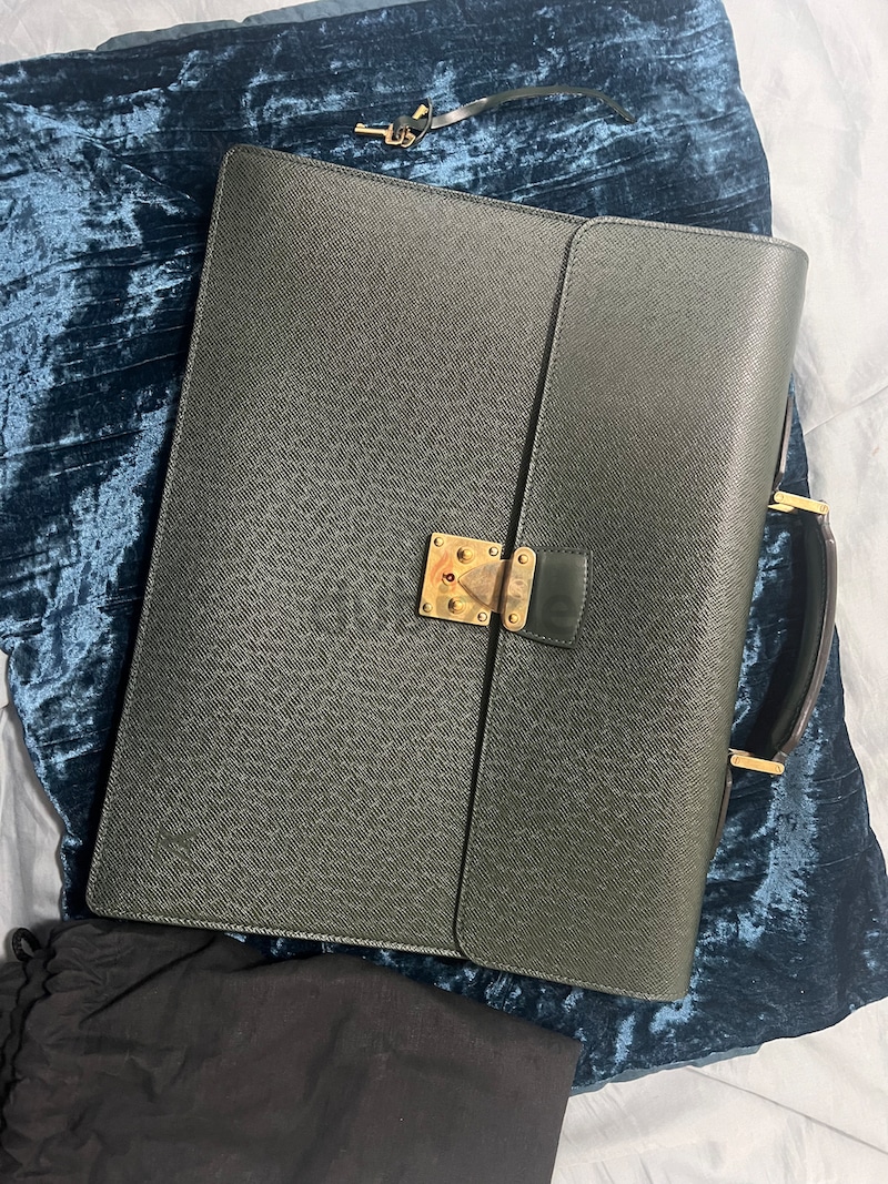 Vintage Louis Vuitton Pochette Kourad Clutch Bag Review
