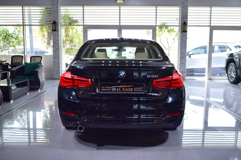 318i | 1.5 لتر | مواصفات دول مجلس التعاون الخليجي | حالة ممتازة | مالك واحد | خالي من الحوادث63229279596673114