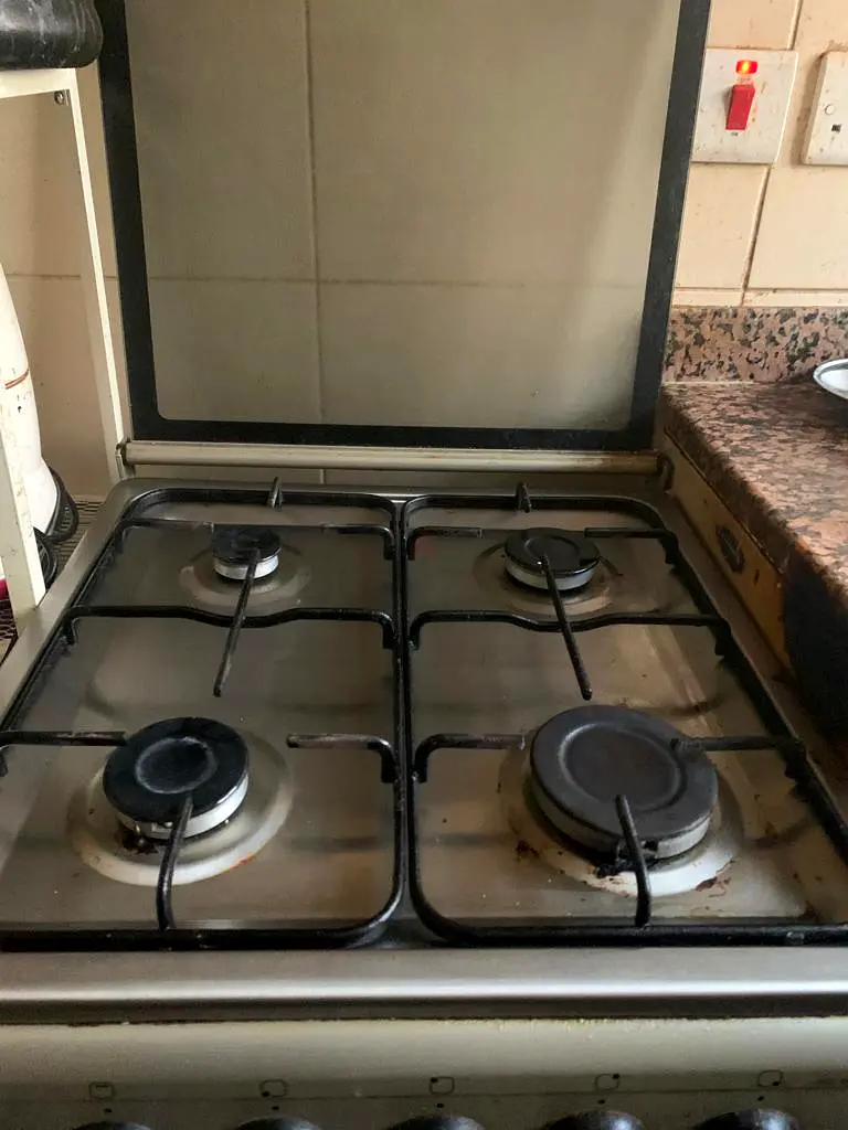 Super General cooking range