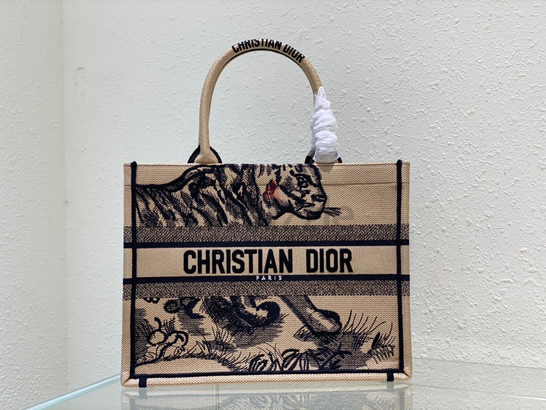 Christian Dior Medium Pink Tiger Tote Bag for Sale in Santa Ana CA   OfferUp