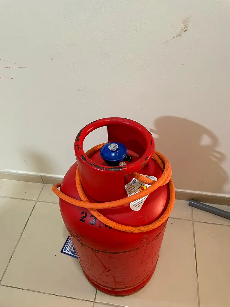 Gas cylinder medium dubai