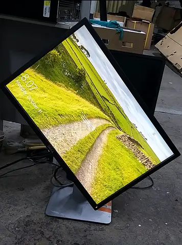 Dell 22inc IPS Display Nerrow Bezel Full HD LED Monitor With HDMI + Hidrolic Stand Model No P2217H