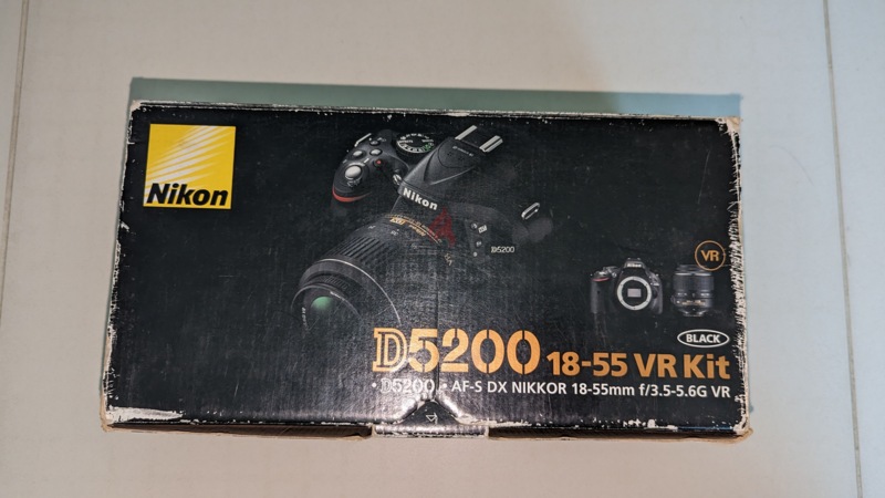 Nikon DSLR D5200 18-55mm Camera with box and custom strap | dubizzle