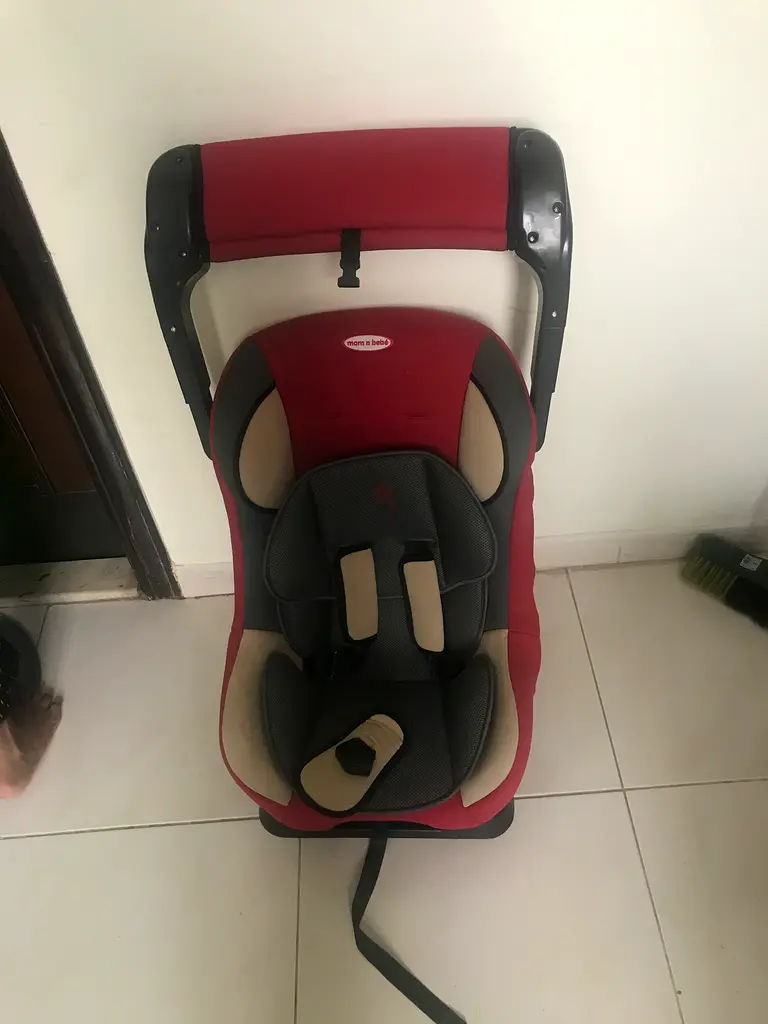 Baby car seats