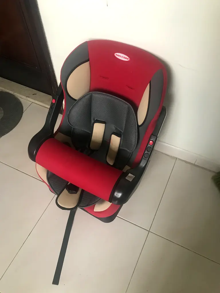 Baby car seats