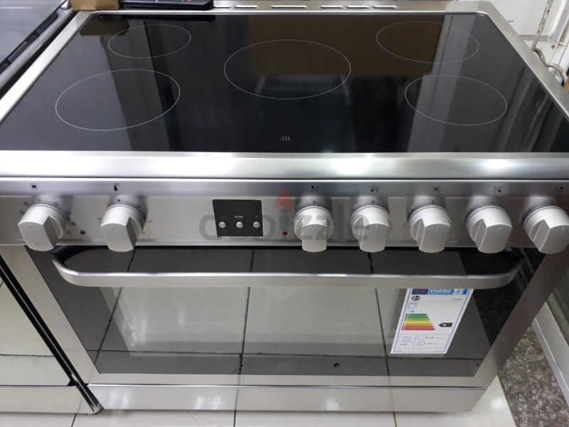 Salling (Hoover) 5 Hubs Electric Ceramic Cooker 90By60 size with ...