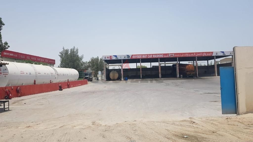 100000 Sq.fts Industrial Land With Warehouse Avalable For Sale In Jabel Ali Industrial Area 1