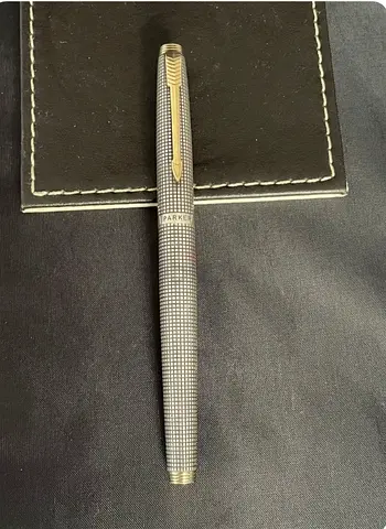 vintage Parker 75 Sterling Silver “Ciselé” fountain pen