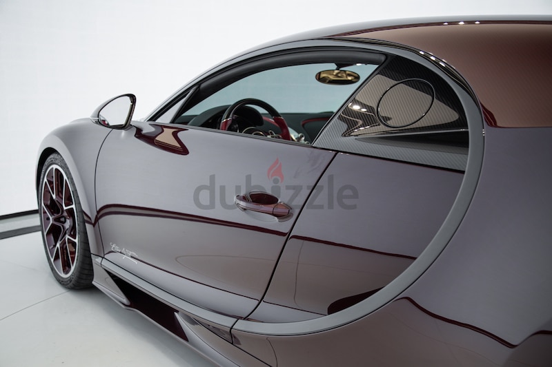 Full Exposed Red Carbon Body Ettore Bugatti Chiron Dubizzle 1470
