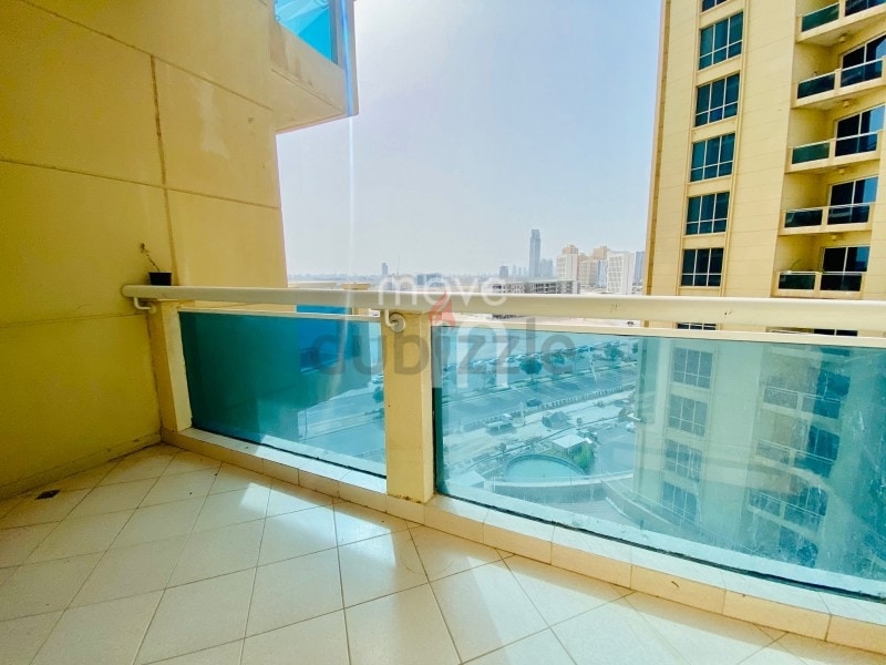 Lake Facing|well Maintained Studio|parking|balcony