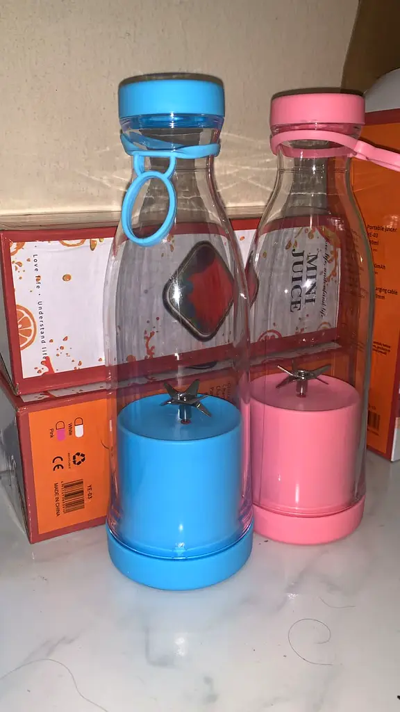 Juice Gem Mini Marvel for Maximum Flavor!